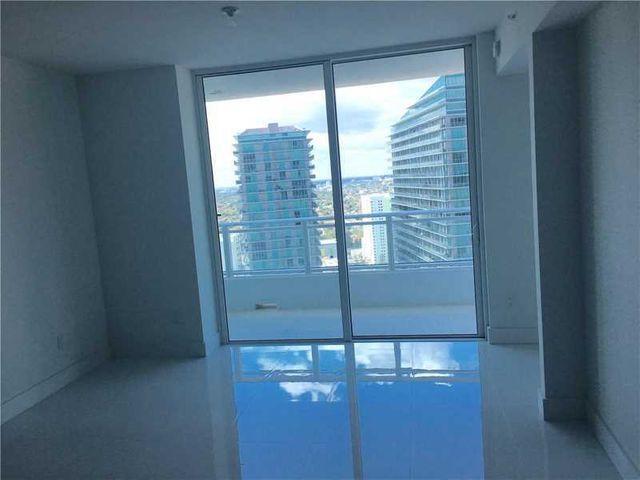 Building Photo - 1080 Brickell Ave