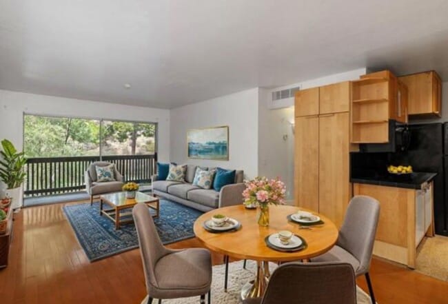 Building Photo - LOVELY 1 BR/1BA FASHION VALLEY/MISSION VALLEY CONDO-$2500/MO