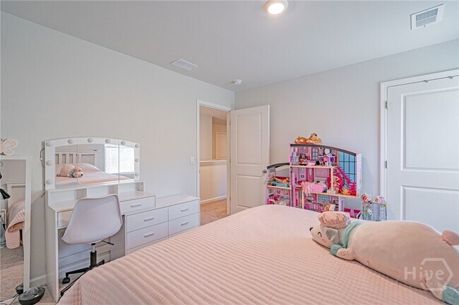 Building Photo - 106 Aruba Rd