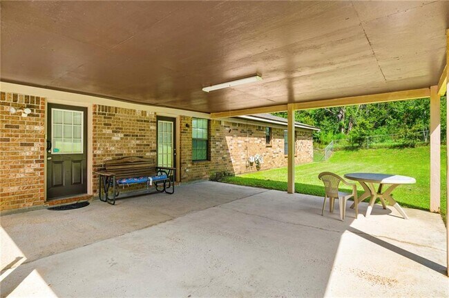 Building Photo - 5095 W Celtic Dr