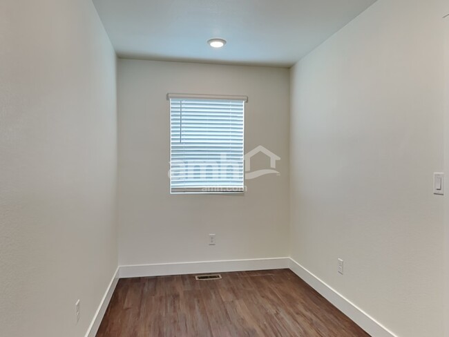 Building Photo - 3923 Patterdale Pl