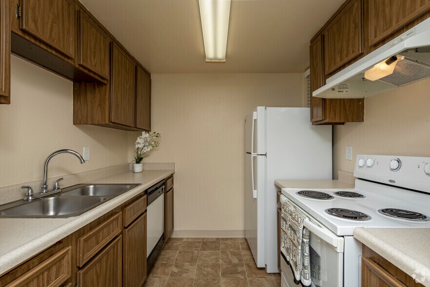 Interior Photo - Merit Manor