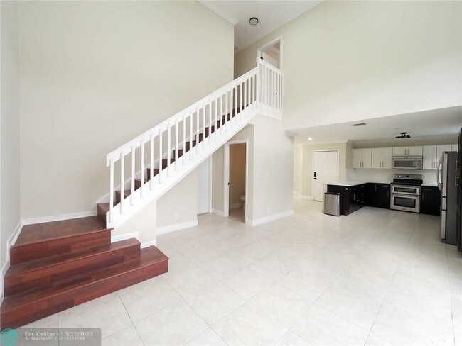 Primary Photo - 10764 Lenox Rd