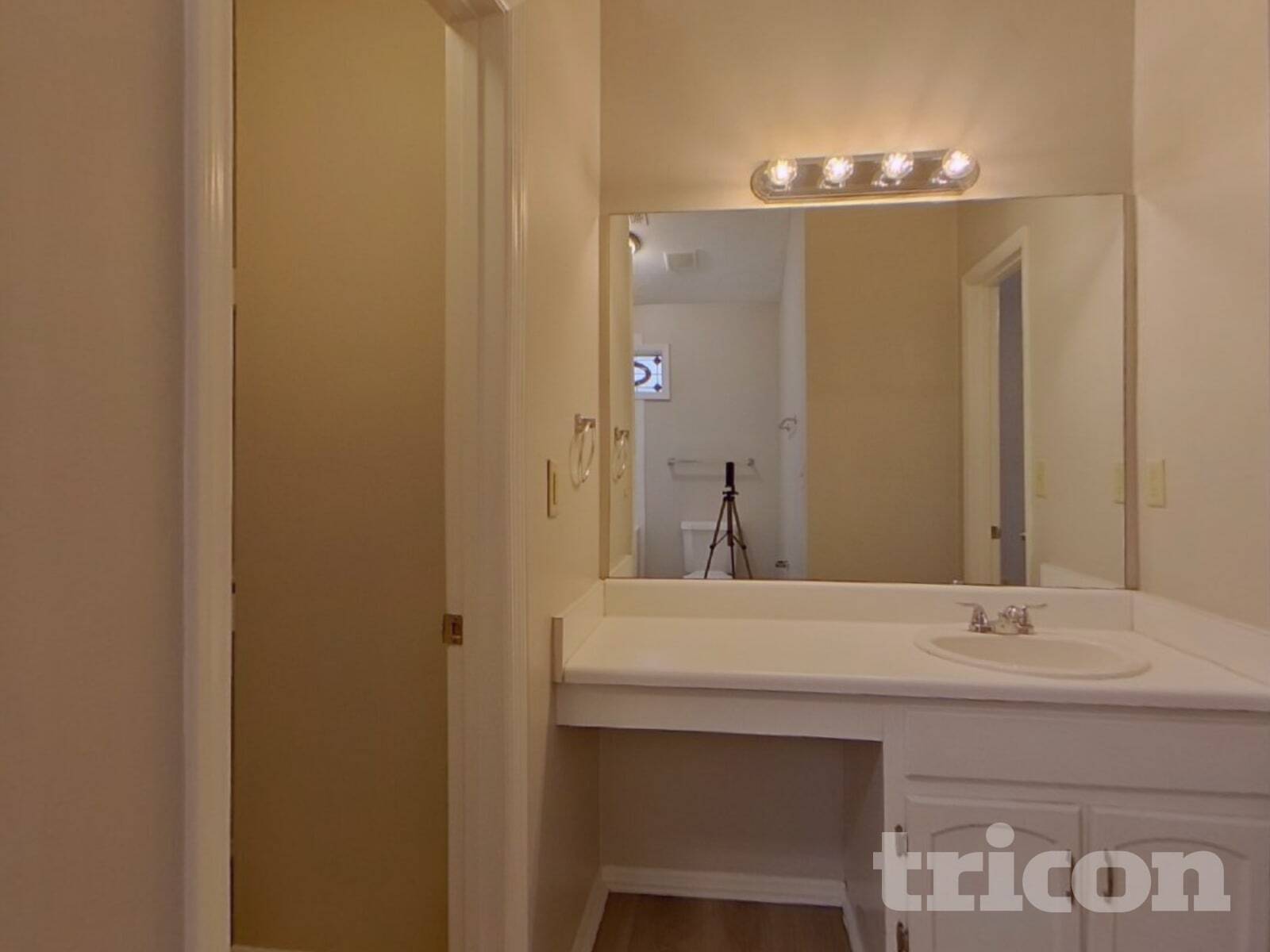 Building Photo - 1234 Shelton Way