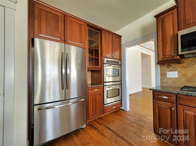 Building Photo - 2701 White Pines Court