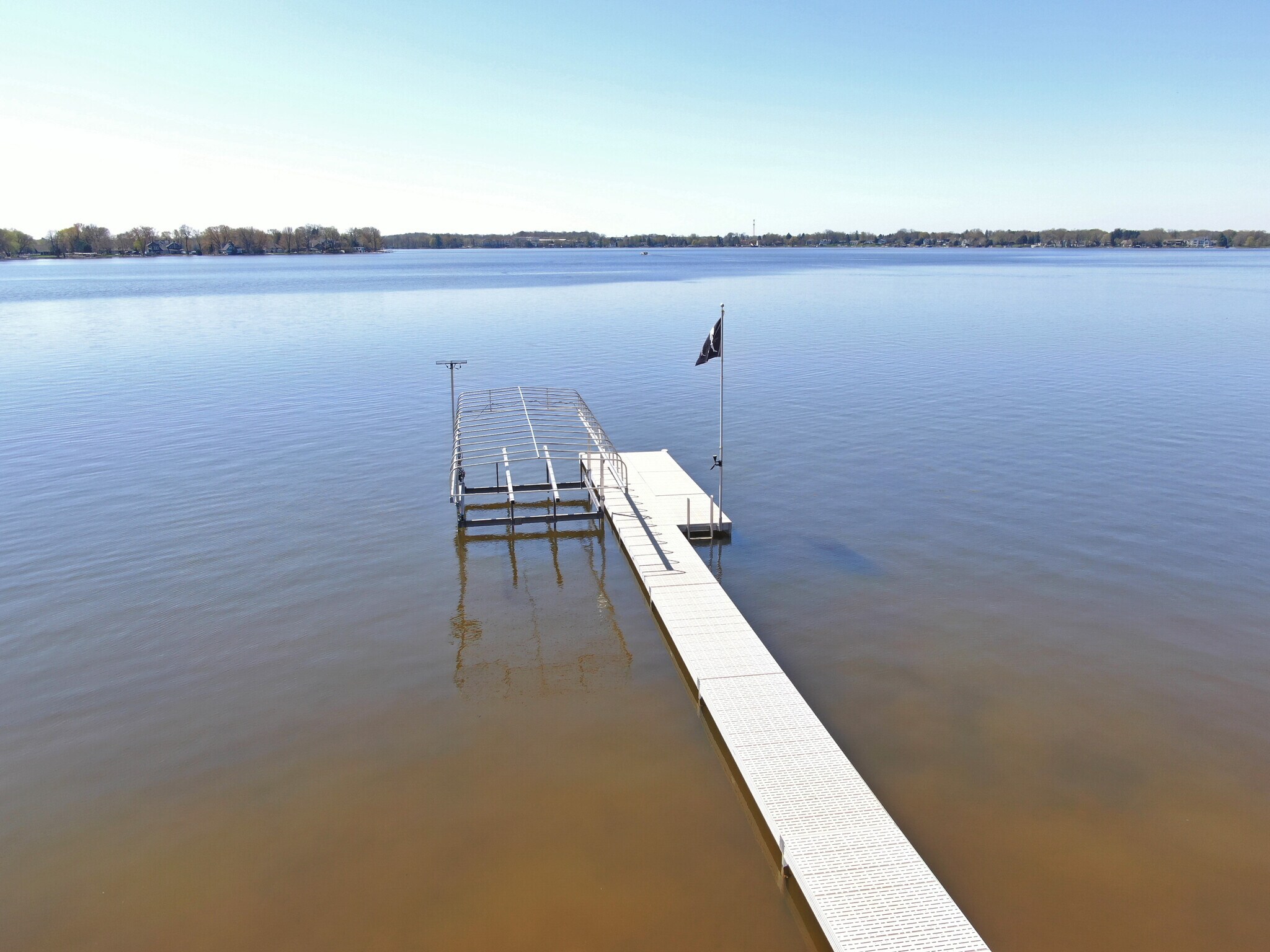 Building Photo - 202 Lac La Belle Dr