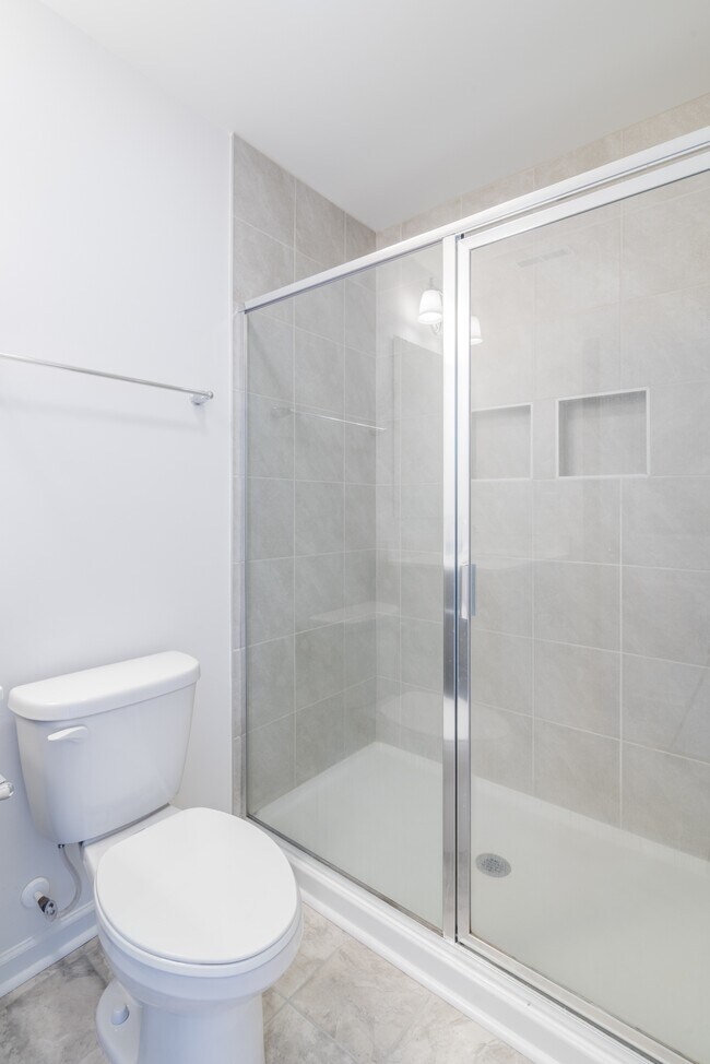 Building Photo - 15010 Scoter St