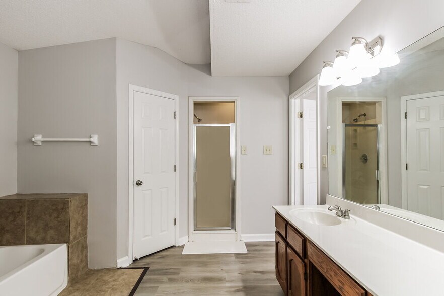 Building Photo - 1791 Candle Ridge Dr