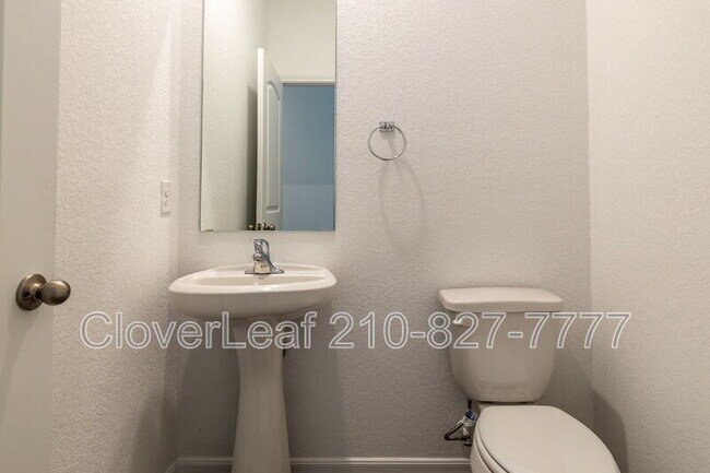 Building Photo - 4139 Trail de Paris