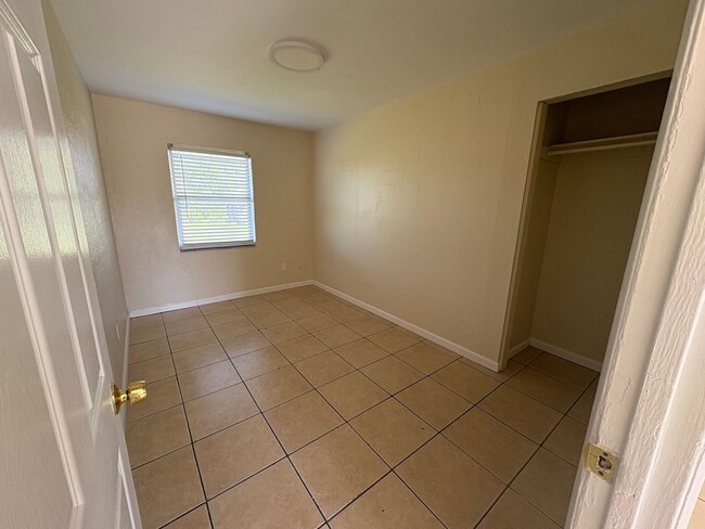 Primary Photo - 3 Bedroom - Mango Ave