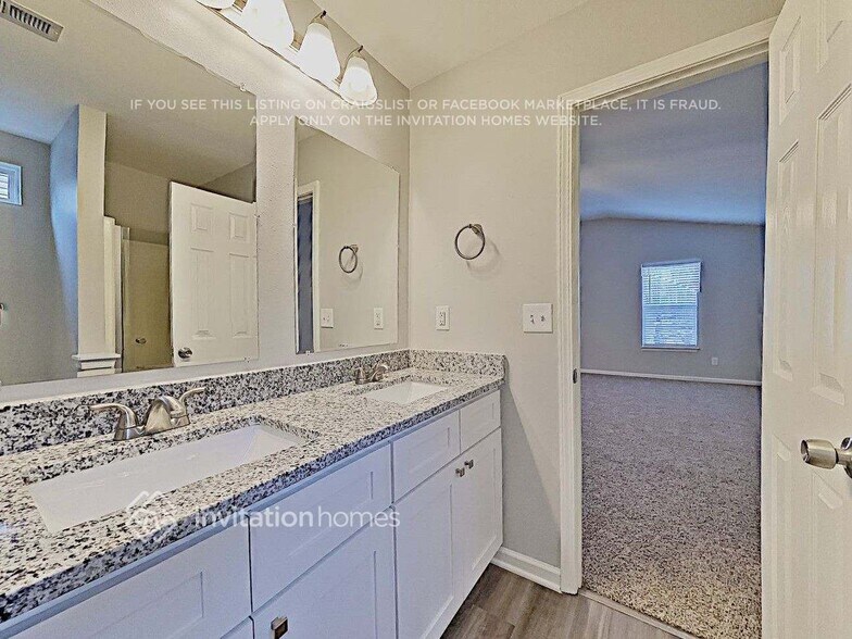 Building Photo - 4931 Autumn Oak Dr