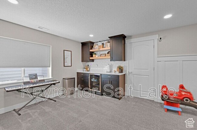 Building Photo - 12473 S Desert Mesa Dr