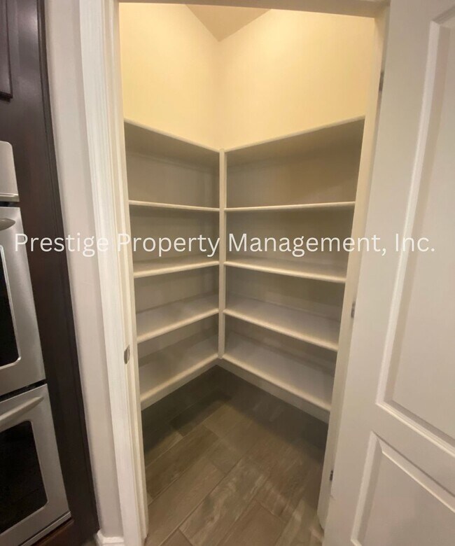 Building Photo - Northwest Home Checks In All The Boxes- Mu...
