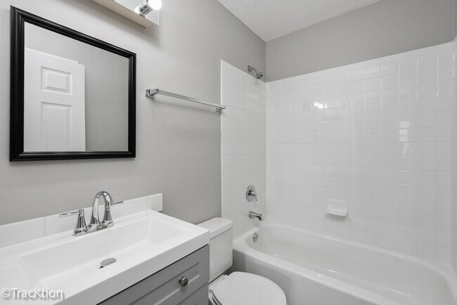 Building Photo - 549 E Shag Bark Ln