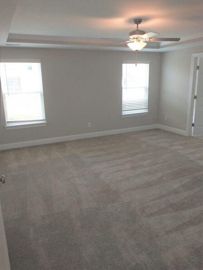 Building Photo - Just Listed in Benson, NC! Your dream home...