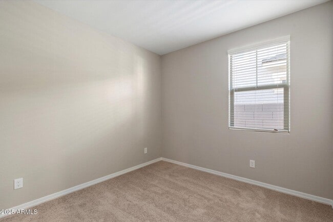 Building Photo - 10211 W Crittenden Ln