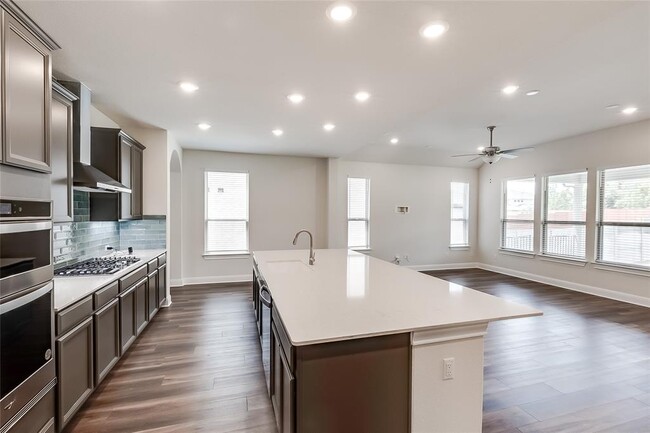 Building Photo - 3509 Charade Dr