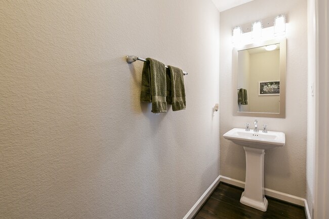 Building Photo - 10215 Palmour Pass