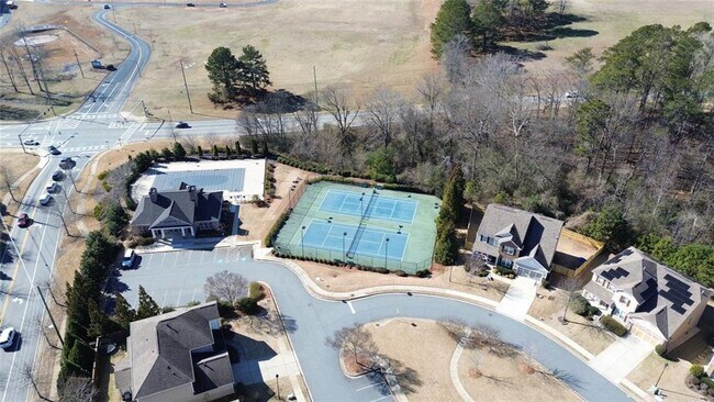 Building Photo - 414 Spring View Dr