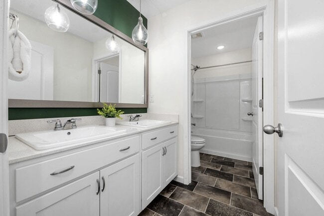 Building Photo - Morrow: New Construction 4 bed, 2.5 Bath home for Rent.