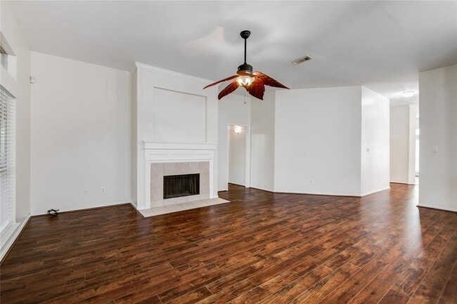 Building Photo - 6106 Grand Glen Ct