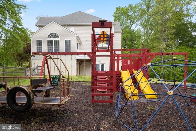 Building Photo - 70 Sentinel Ridge Ln