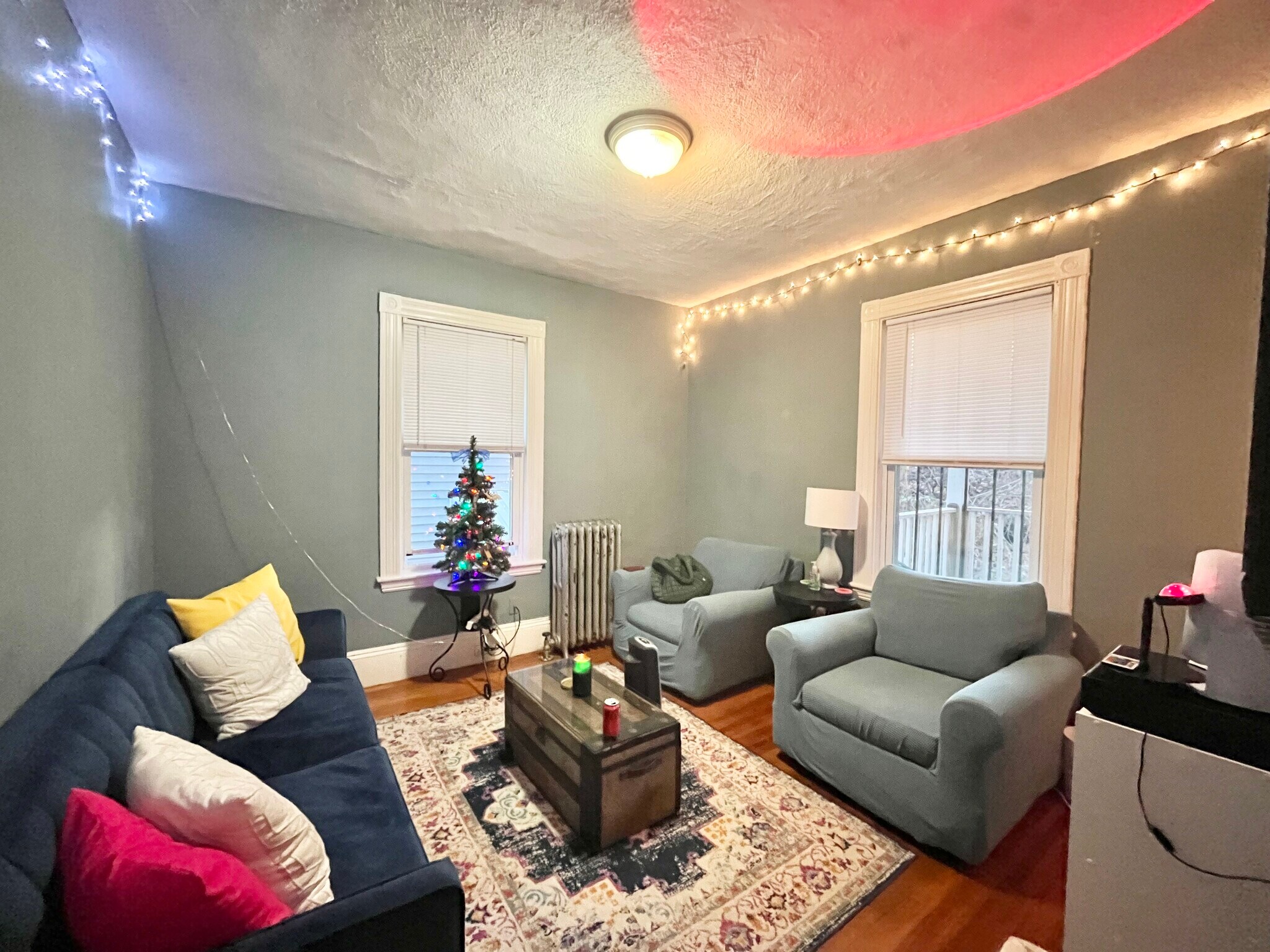 Building Photo - 12 Bucknam St