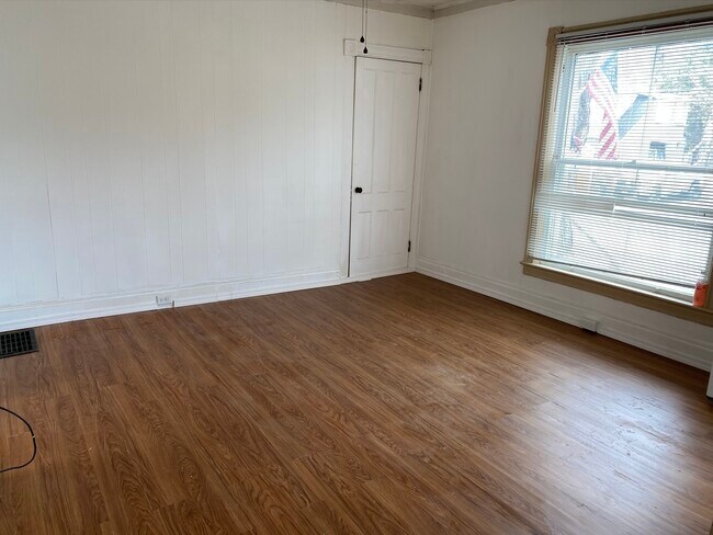 Building Photo - 297 N Indiana Ave