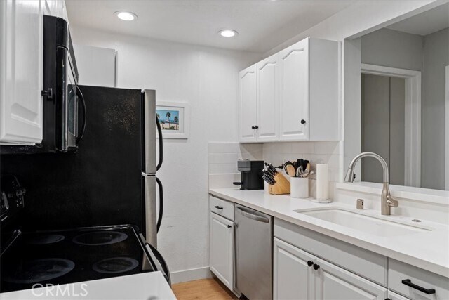 Building Photo - 8163 Redlands St