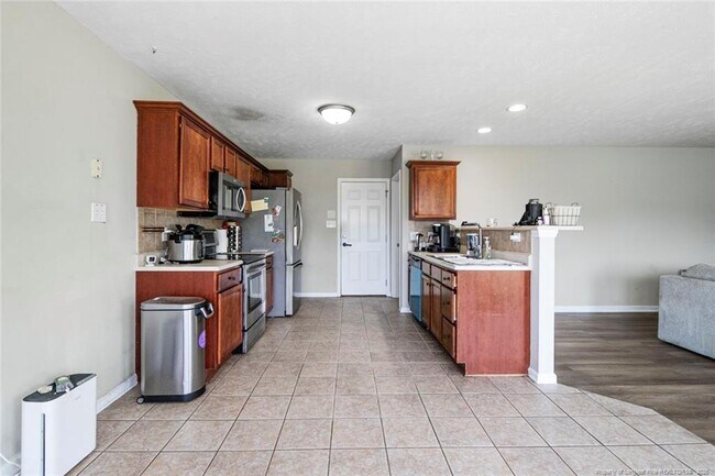 Building Photo - 118 Gait Ct
