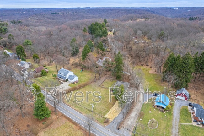 Building Photo - 600 Camp Meeting Rd