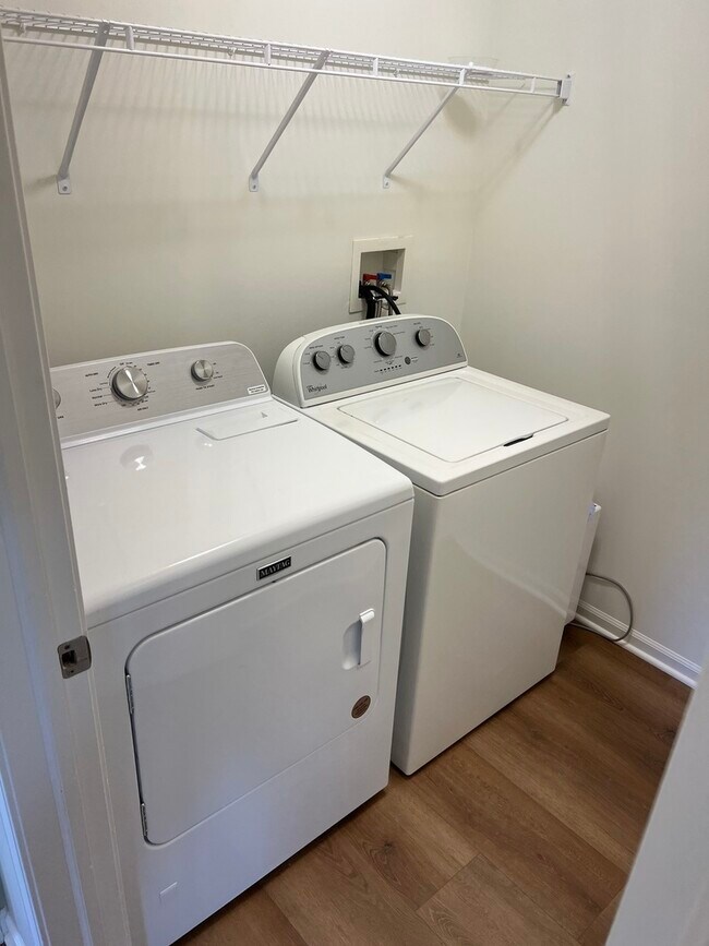 Building Photo - 4474 Timber Ridge Ct