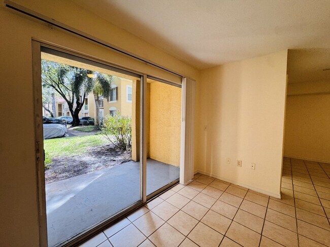 Building Photo - 4271 San Marino Blvd