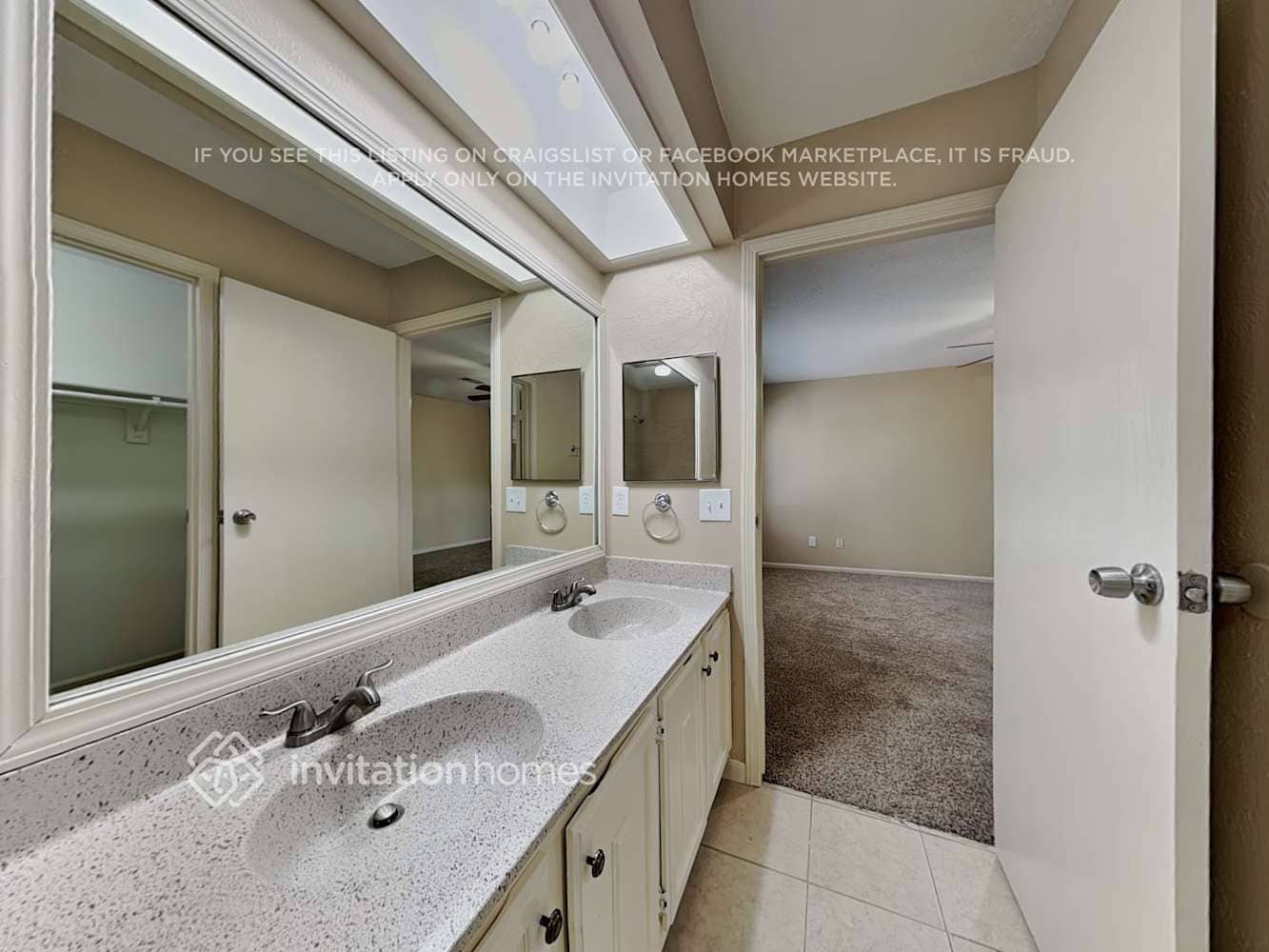 Building Photo - 27 S White Pebble Ct