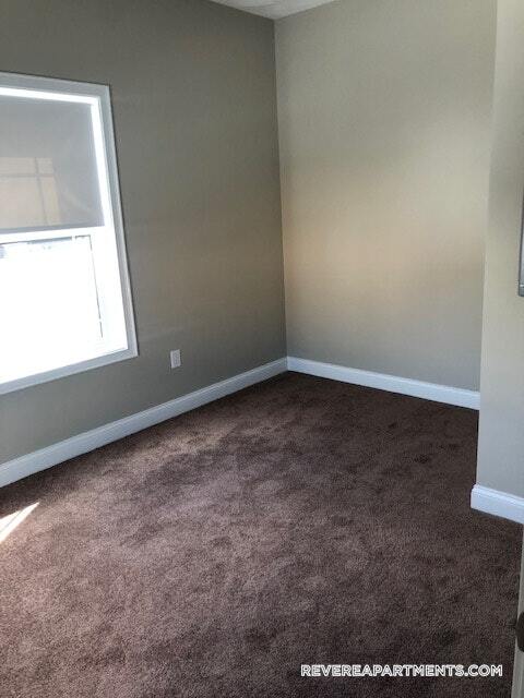 Building Photo - 9 Dehon St