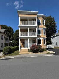 Building Photo - 13 New Hampshire Ave