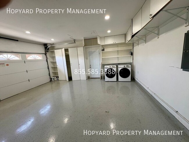 Building Photo - 2992 Capewood Ln