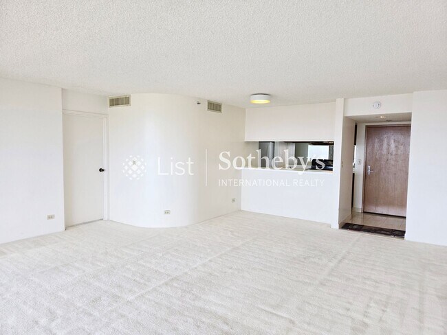 Building Photo - Royal Iolani #PH4 (Ewa) | Honolulu, HI