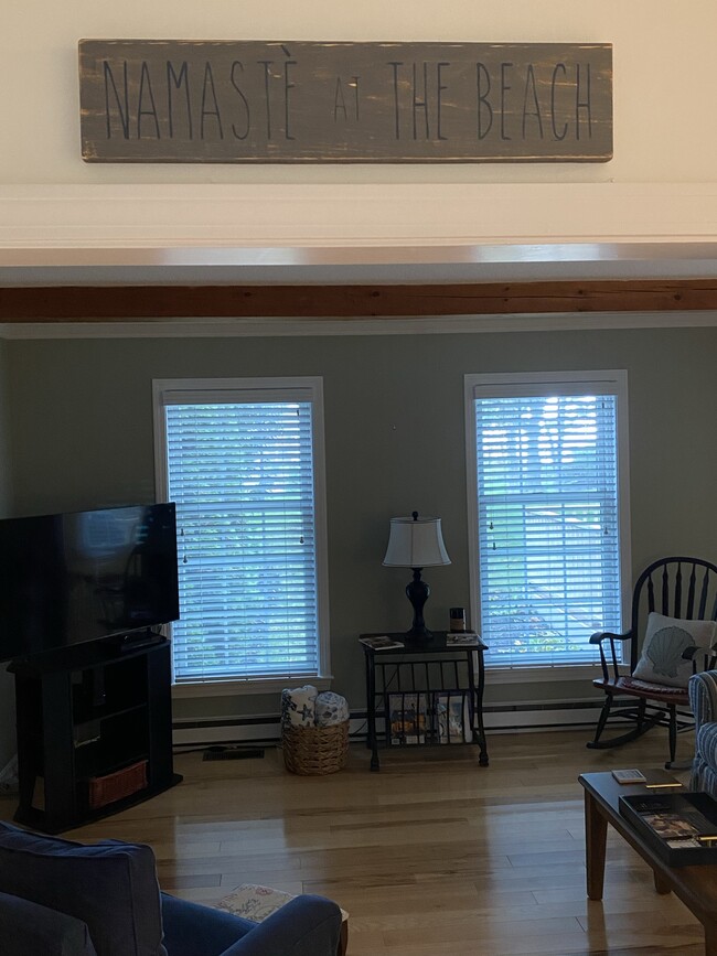 Living room - Ocean View - 3 Rosewood Ln