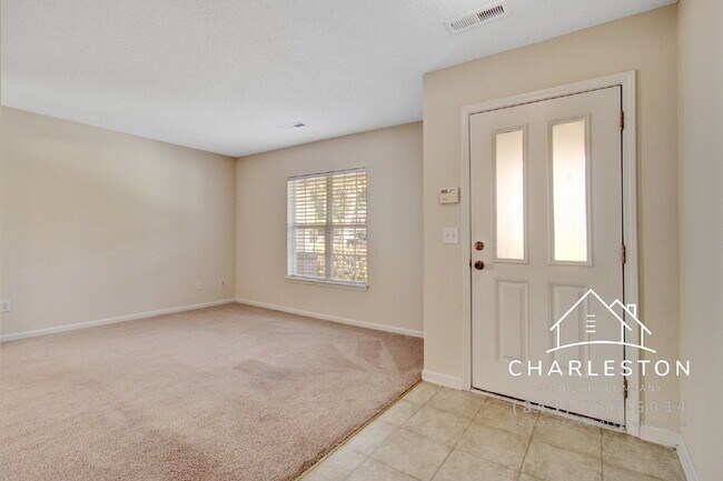 Building Photo - 5135 Ballantine Dr