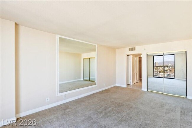 Building Photo - 3930 University Center Dr