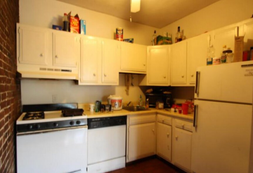 Primary Photo - 24 Worcester Sq