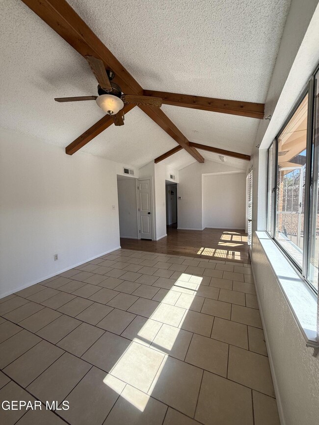 Building Photo - 1670 Jones Ln