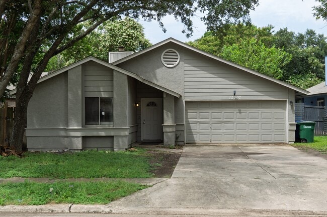 Primary Photo - 13207 Larkwalk St