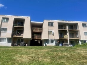 Building Photo - 311 Fox Run Ln