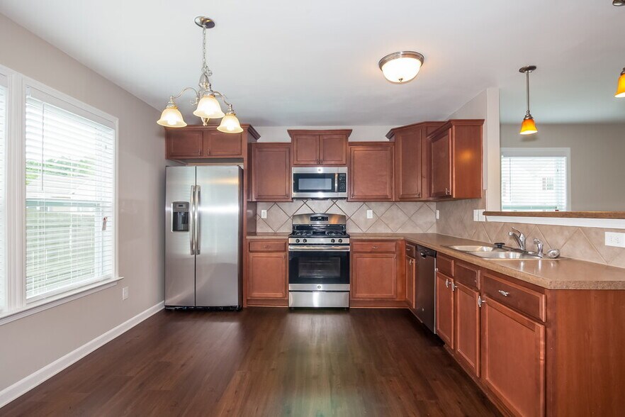 Building Photo - 1334 Haestad Ct