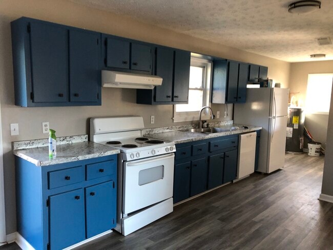 Building Photo - 1167 Hall Memorial Rd NW