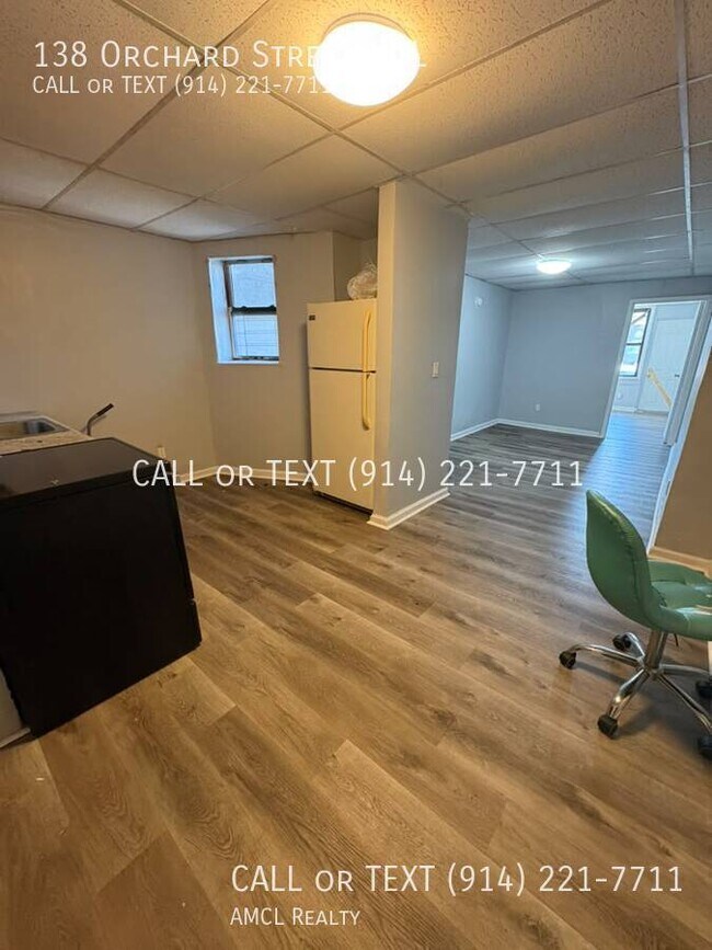 Building Photo - 138 Orchard St