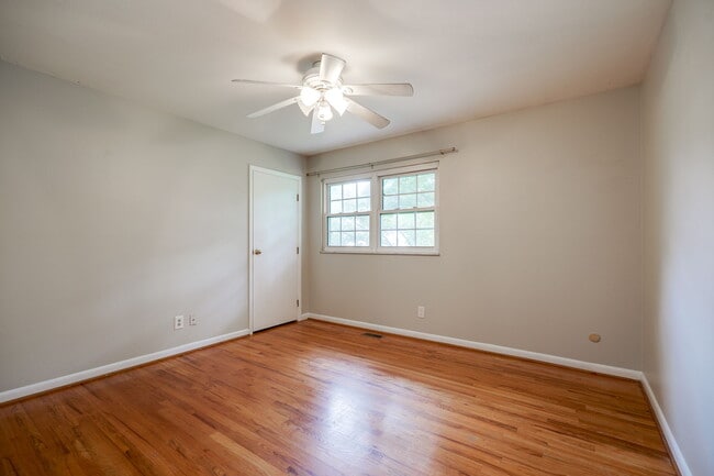 Building Photo - 5781 King Arthur Dr