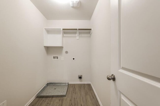 Building Photo - 2658 Bouvardia Wy
